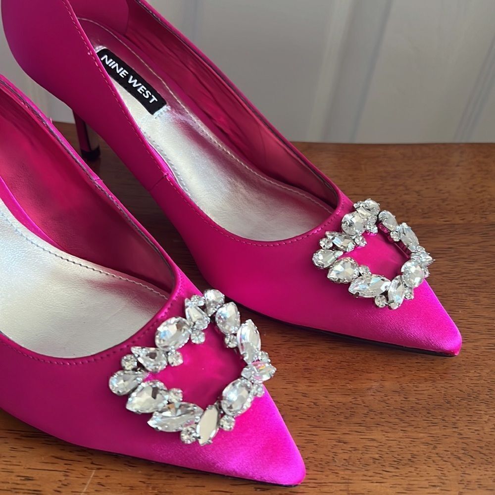 Nine West Avalon Satin Covered Jeweled Heel - Picture 9 of 14